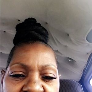 Meet your Posher, Jess